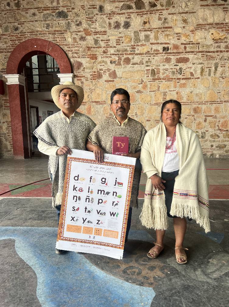 SE REALIZA FORO ÑUU SAVI EN TLAXIACO