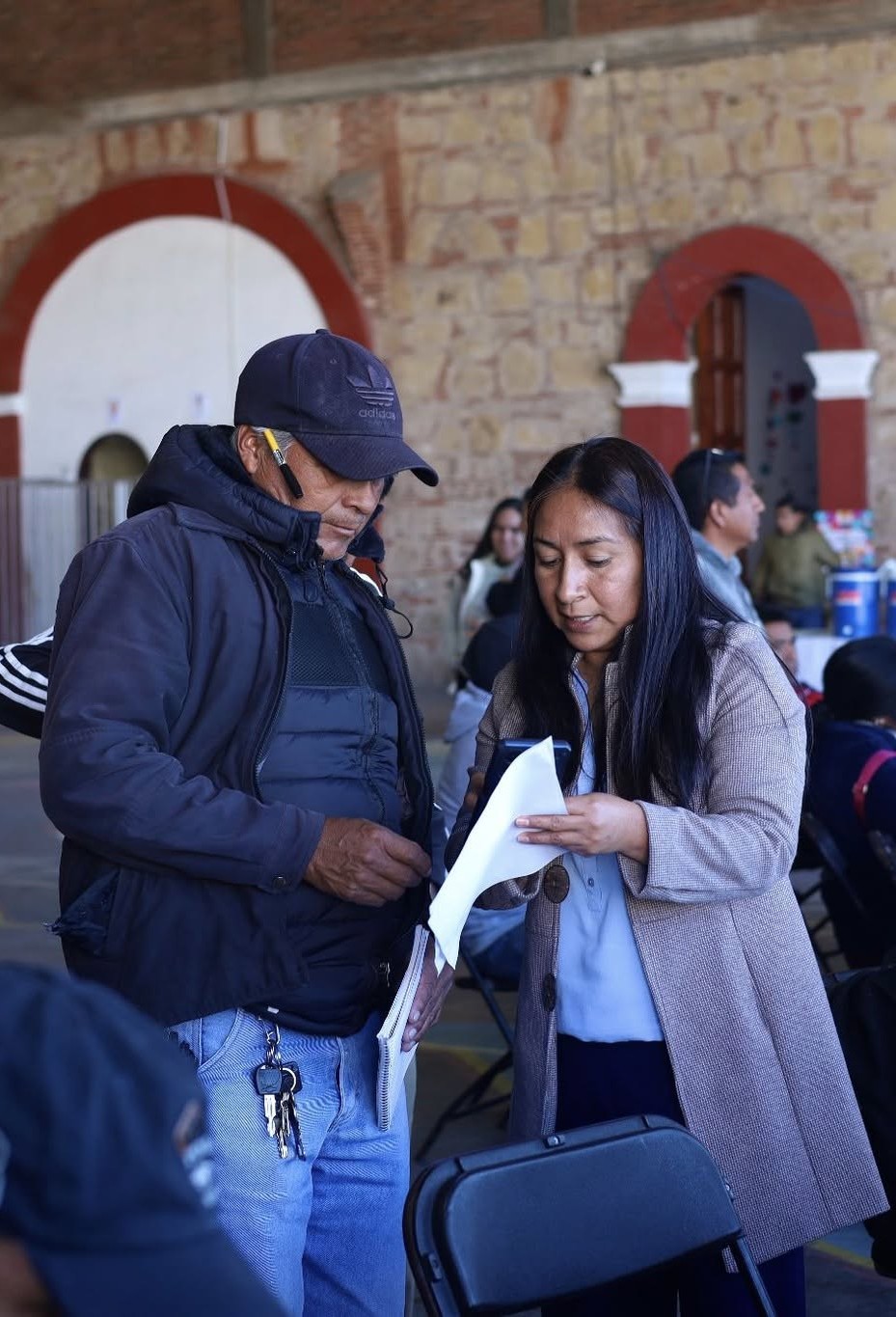 SE LLEVAN A CABO MESAS DE TRABAJO CON AUTORIDADES AUXILIARES DE TLAXIACO