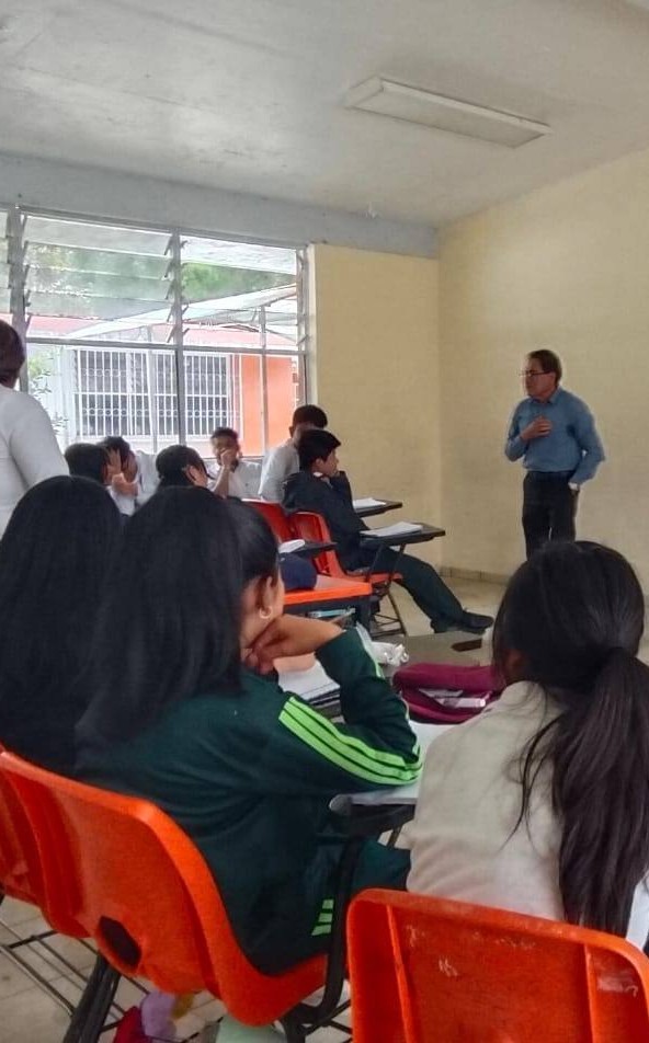 CONSTRUYENDO ESCUELAS SEGURAS