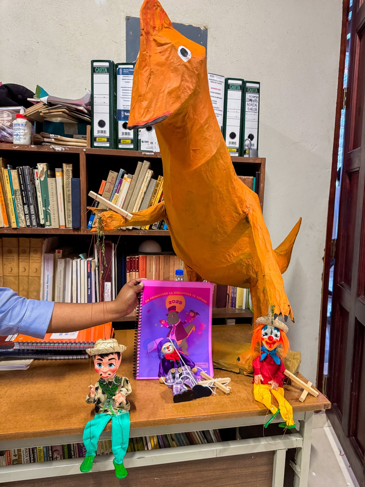 ENTREGA DE RECONOCIMIENTOS A NIÑAS Y NIÑOS QUE PARTICIPARON EN EL PROGRAMA DE CLASES DE REGULARIZACIÓN DEL PERIODO ENERO-ABRIL