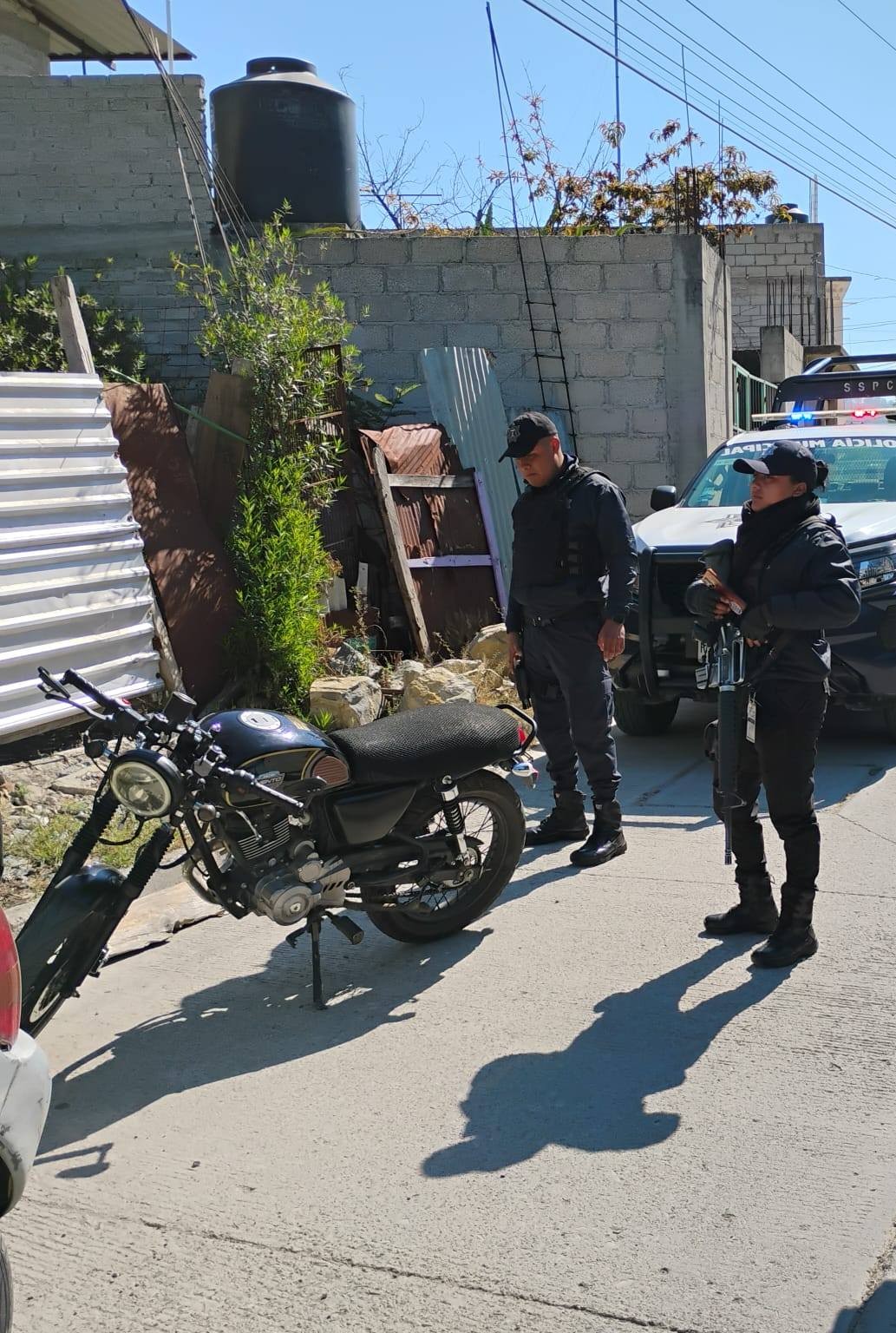 RECUPERACIÓN DE MOTOCICLETA ROBADA EN TLAXIACO