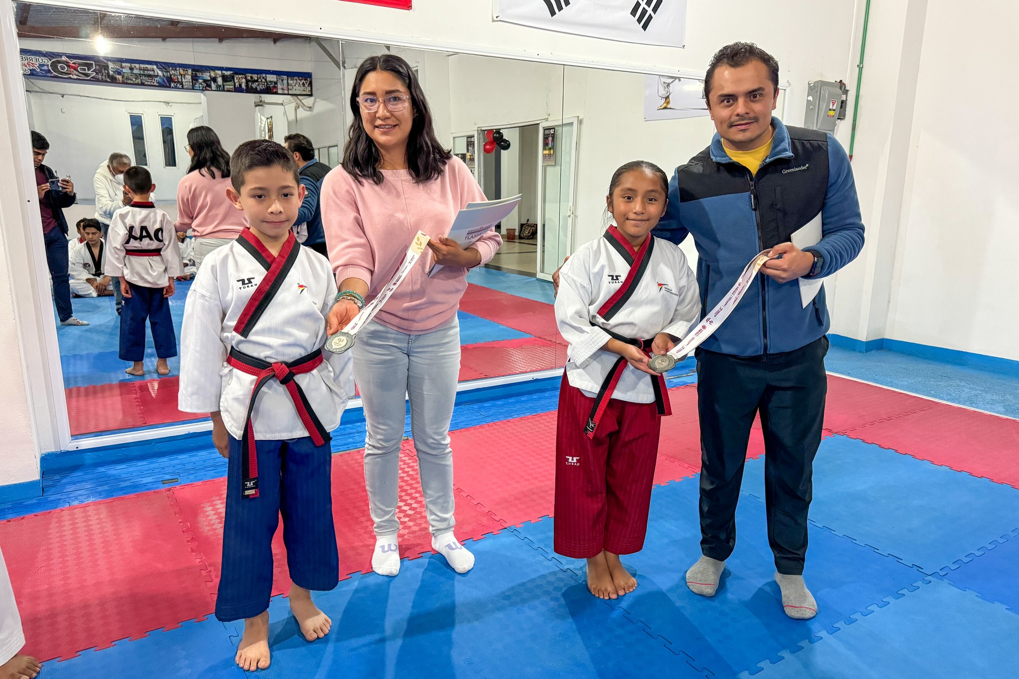 PERLA QUETZALLY Y LUIS MÁXIMO, MEDALLA DE PLATA EN OLIMPIADAS CONADE 2025