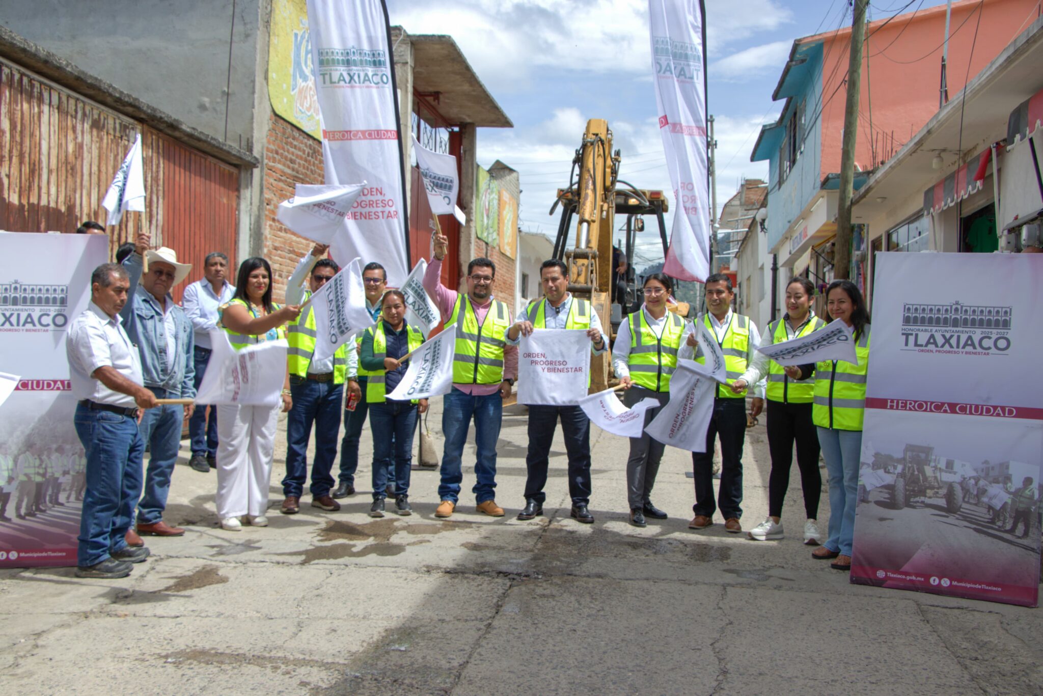 INICIA LA PAVIMENTACIÓN DE LA CALLE JOSÉ INÉS DÁVILA: UNA OBRA CLAVE PARA LA TRANSFORMACIÓN URBANA DEL CENTRO HISTÓRICO