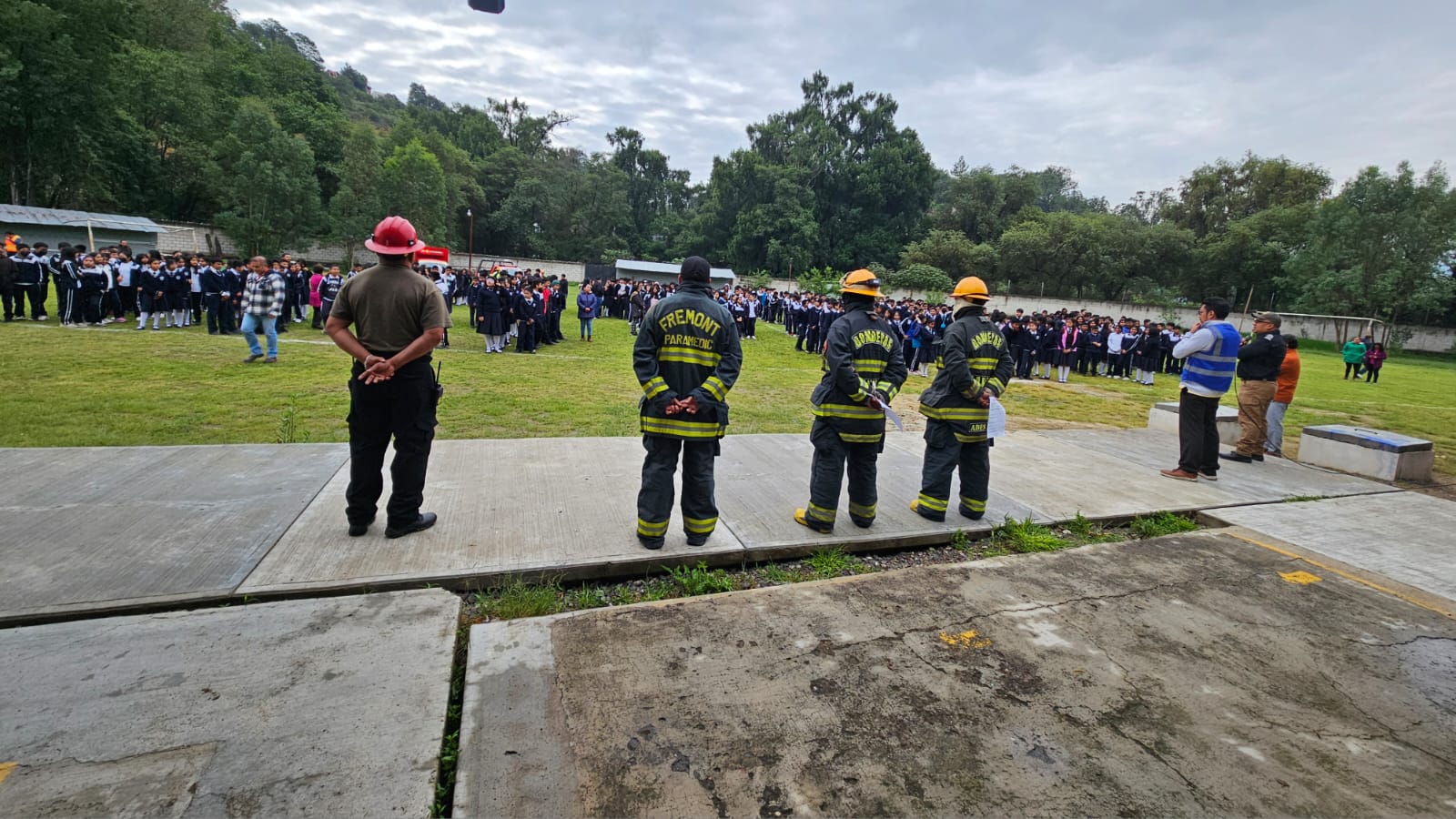 TLAXIACO REFUERZA CULTURA DE PREVENCIÓN ESCOLAR CON SIMULACROS POR PROTECCIÓN CIVIL MUNICIPAL