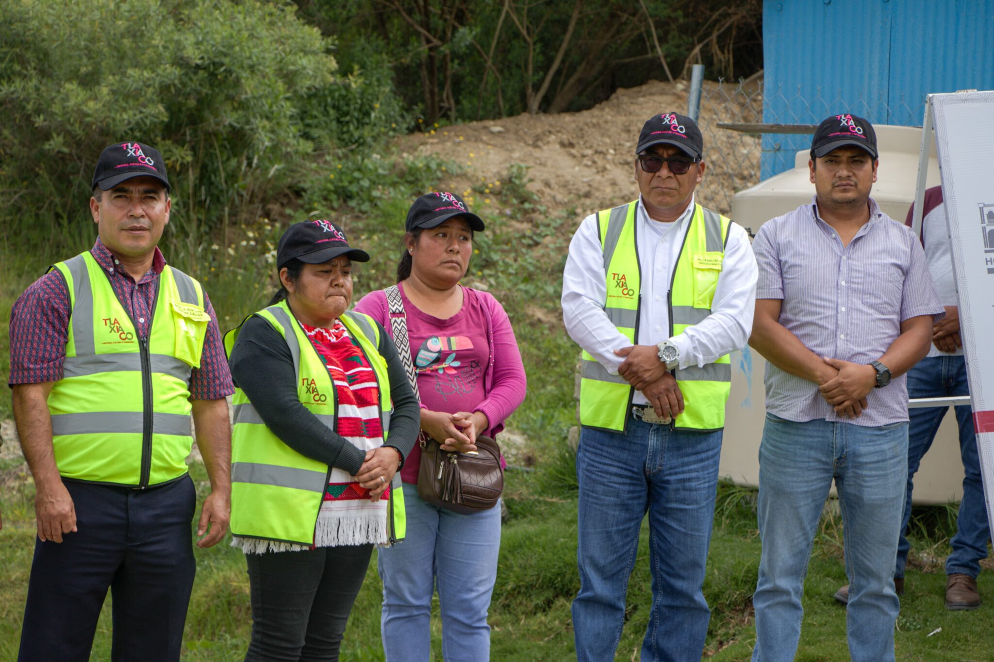 DAN BANDERAZO DE INICIO A OBRA DE AMPLIACIÓN DEL DRENAJE SANITARIO EN VILLA DE LAS FLORES