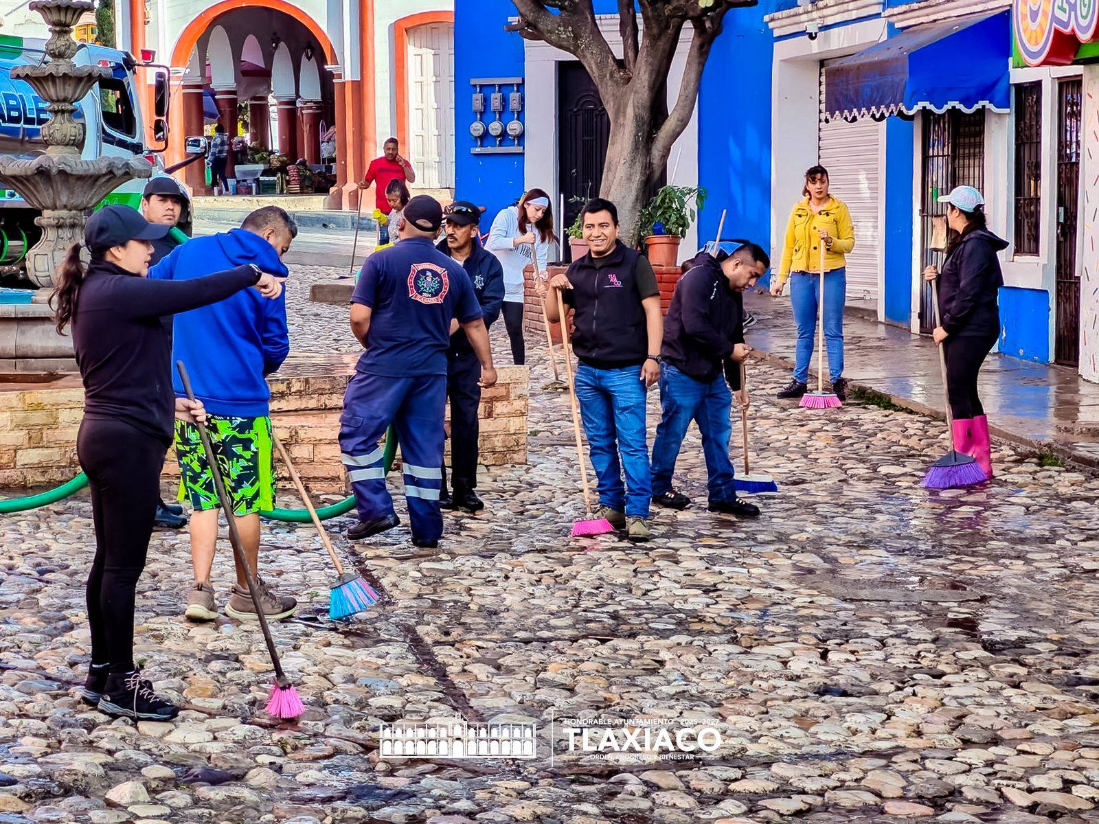 CIUDADANÍA Y AYUNTAMIENTO TRABAJAN JUNTOS POR LA REVITALIZACIÓN DE LA PLAZUELA VASCONCELOS