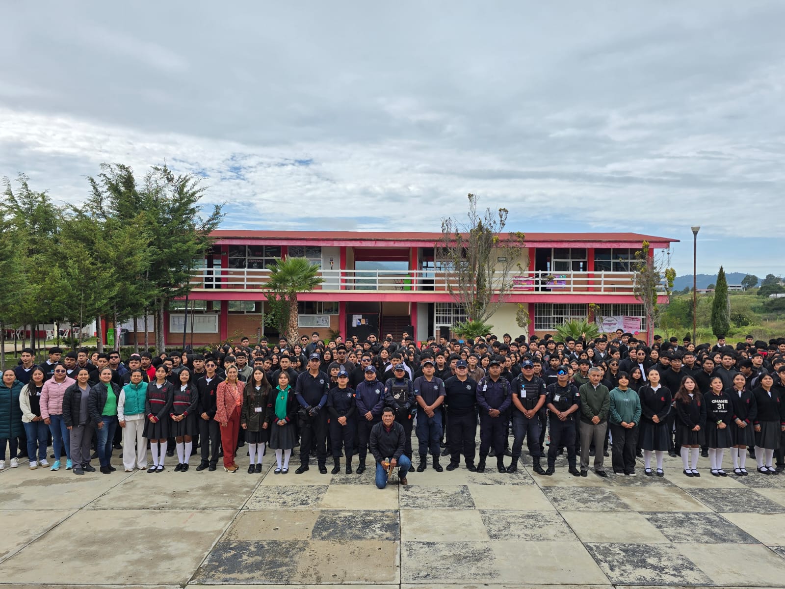 LA DIRECCIÓN DE SEGURIDAD PÚBLICA IMPULSA ENTORNOS ESCOLARES SEGUROS CON LA CAMPAÑA “ROMPE LA CADENA”