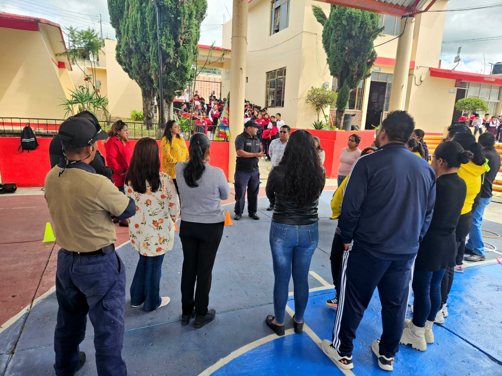 PROTECCIÓN CIVIL Y BOMBEROS SUPERVISAN PLANTELES ESCOLARES PARA GARANTIZAR ENTORNOS SEGUROS