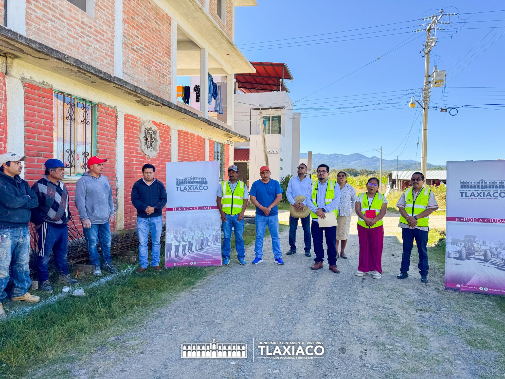 CONTINÚAN EN TIEMPO LAS OBRAS PRIORITARIAS EN EL MUNICIPIO