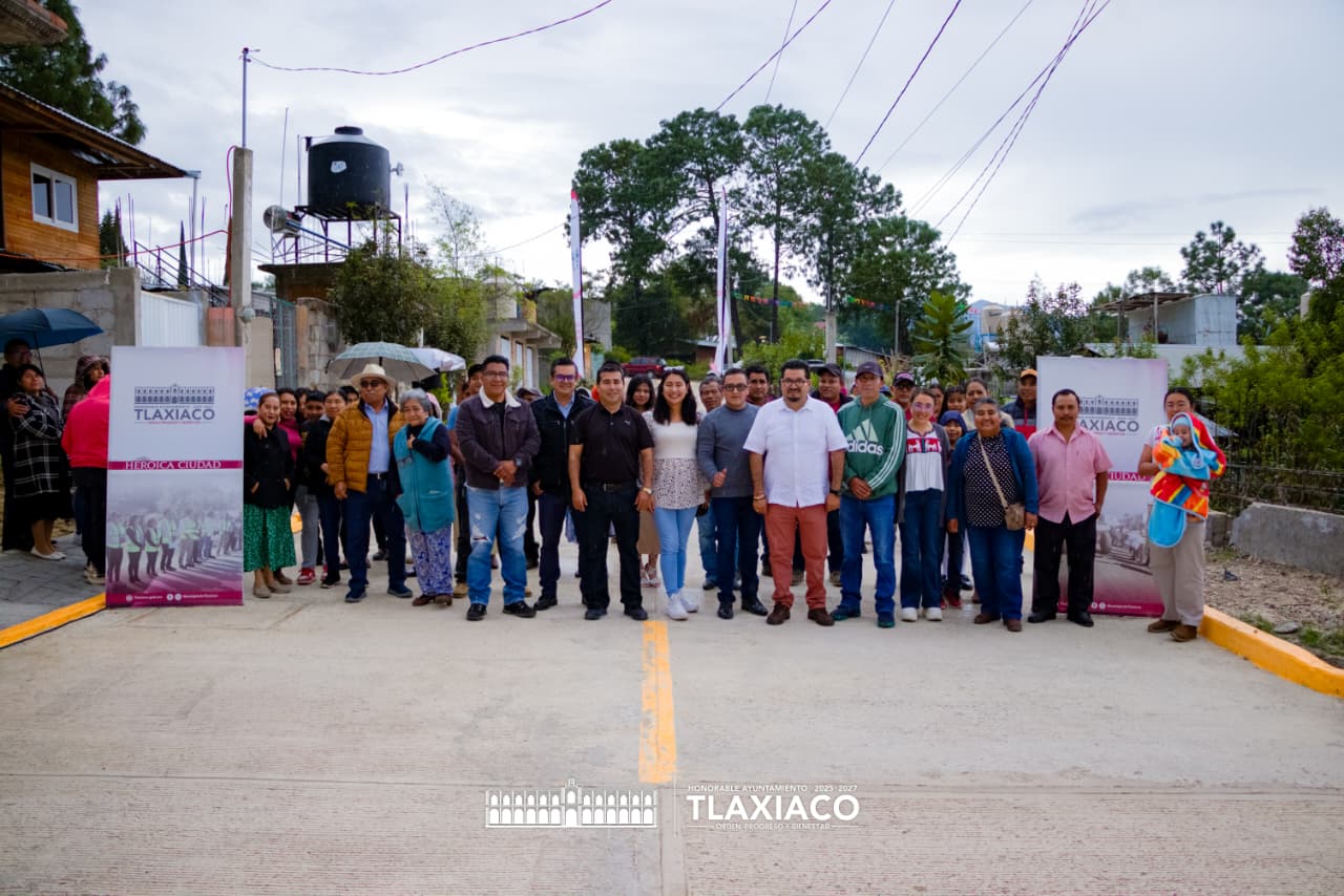 MEJORAN INFRAESTRUCTURA URBANA EN BARRIO SAN BARTOLO CON LA PAVIMENTACIÓN DE LA CALLE MANUEL SAAVEDRA