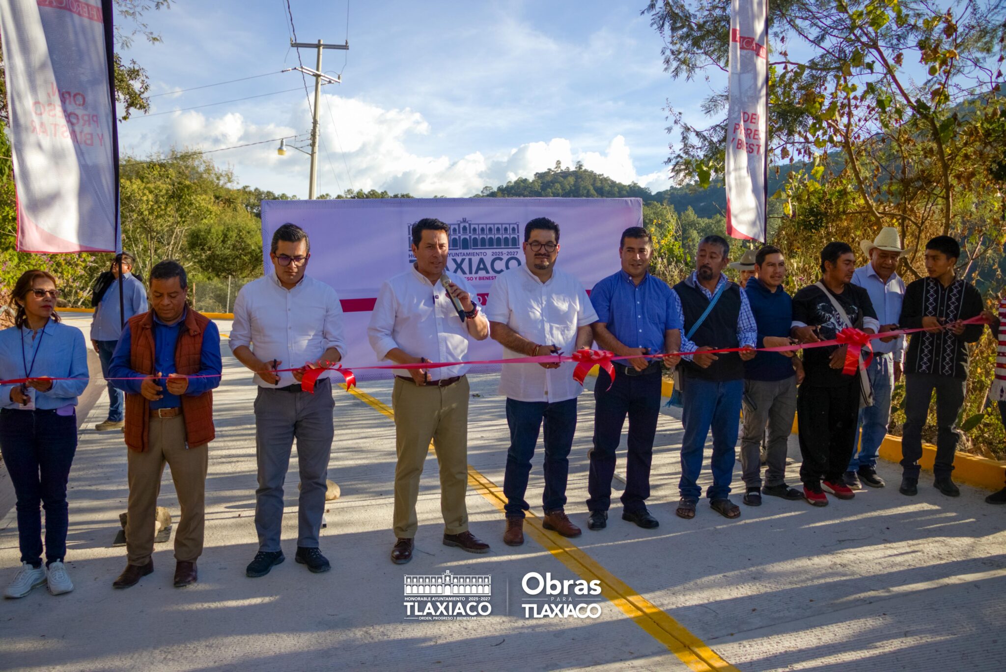 INAUGURACIÓN DE OBRA DE PAVIMENTACIÓN EN SAN JUAN DEL RÍO