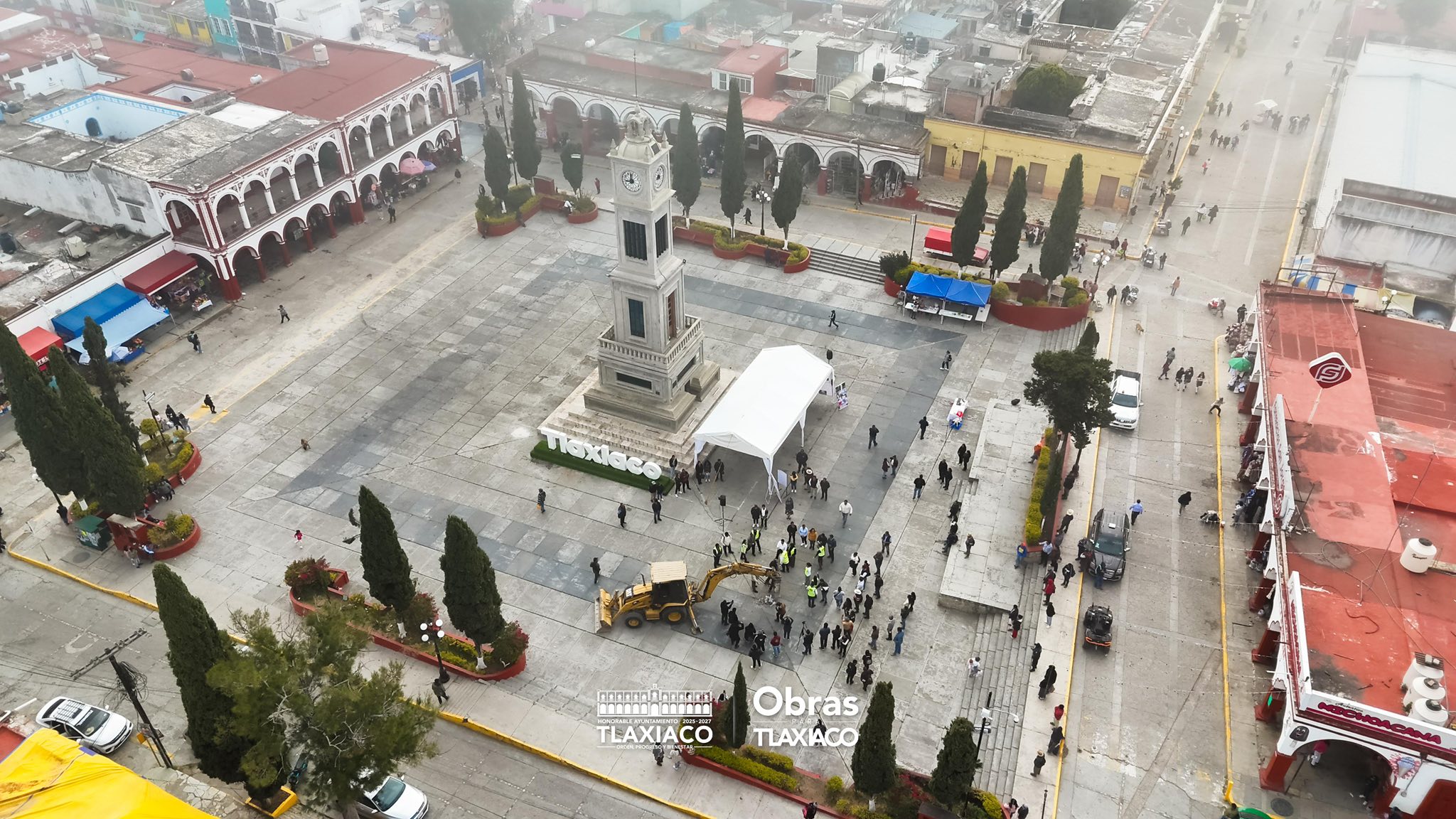 TLAXIACO MARCA UN HITO HISTÓRICO CON EL INICIO DE OBRAS ENCABEZADAS POR EL PRESIDENTE MUNICIPAL JORGE OCTAVIO HERNÁNDEZ MARTÍNEZ