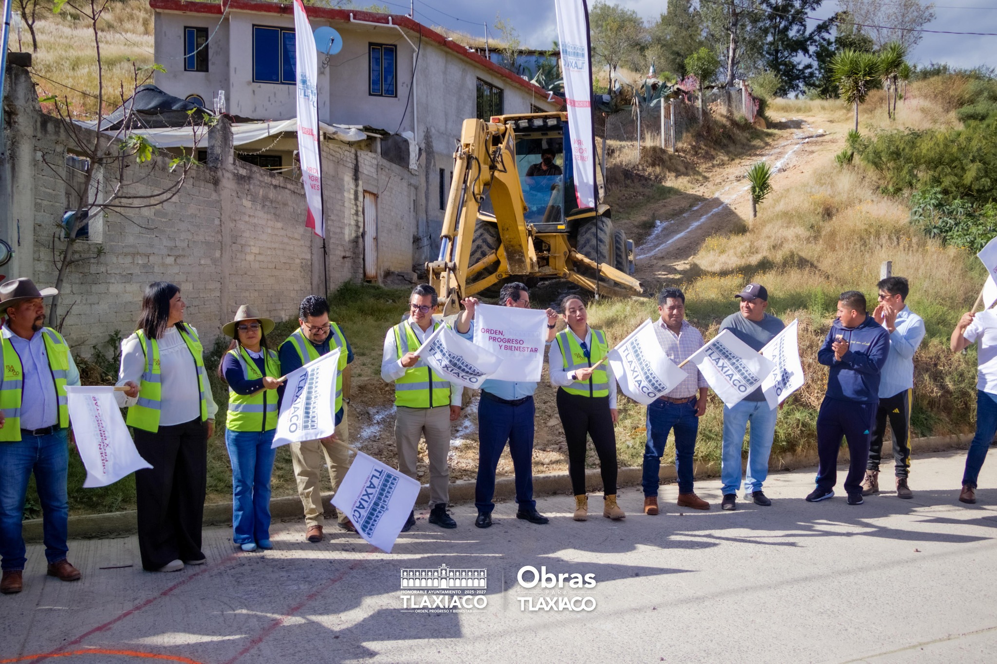 BANDERAZO DE INICIO DE OBRA, AMPLIACIÓN DEL SISTEMA DE ALCANTARILLADO SANITARIO EN BARRIO SAN DIEGO