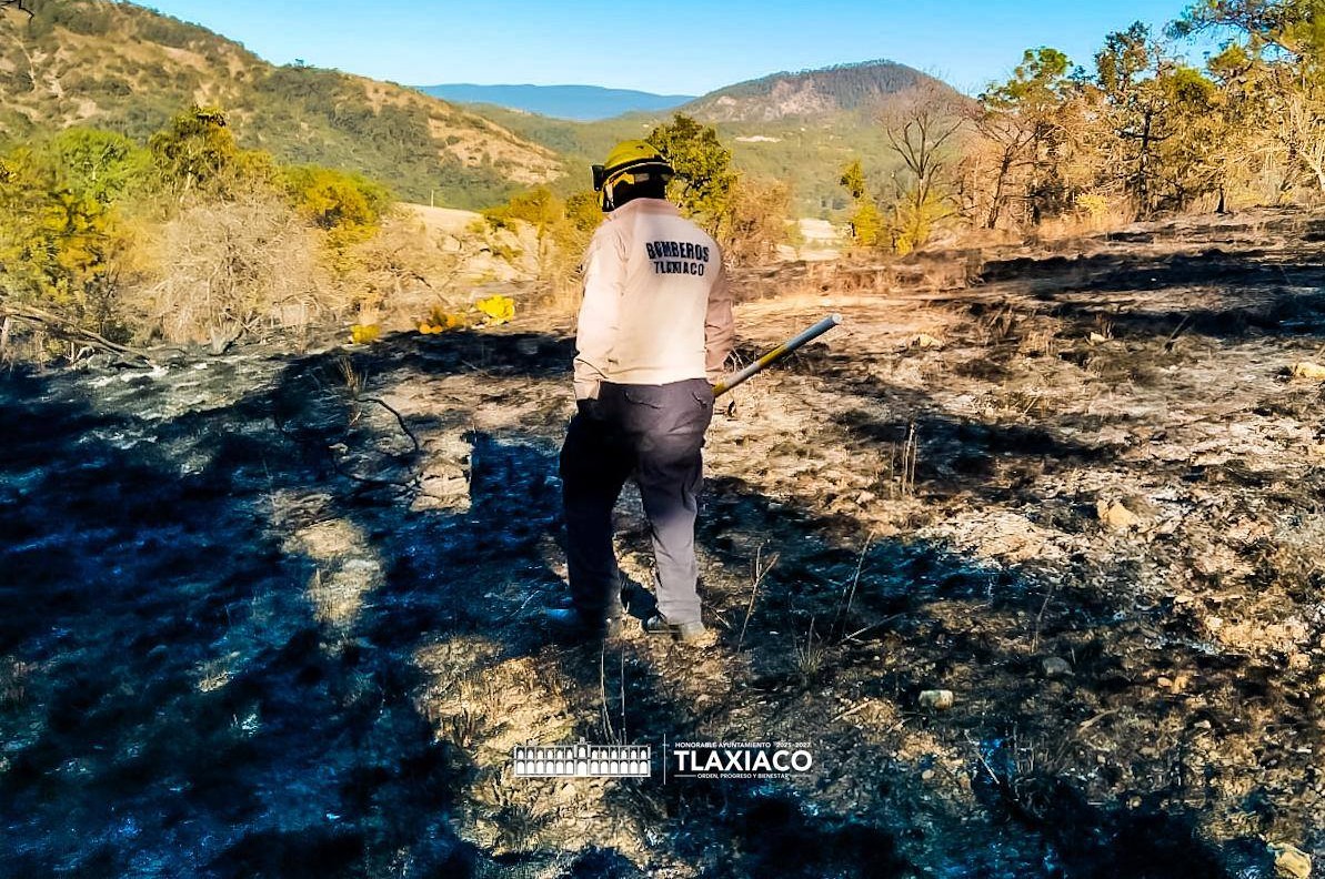 PROTECCIÓN CIVIL Y BOMBEROS CONTROLAN INCENDIO DE PASTIZAL EN LA PURÍSIMA CONCEPCIÓN