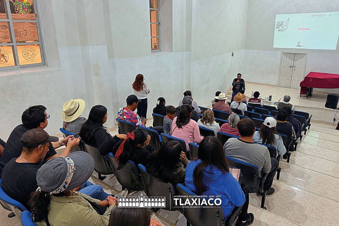IMPARTEN SEGUNDA JORNADA SOBRE PREVENCIÓN Y TRATAMIENTO DEL GUSANO BARRENADOR DEL GANADO