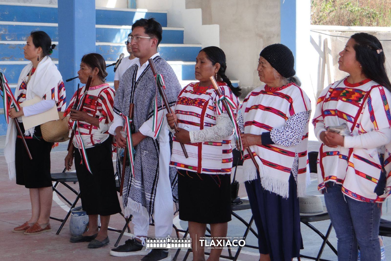 ENCABEZA PRESIDENTE MUNICIPAL TOMA DE PROTESTA EN SANTA MARÍA CUQUILA Y ESCANDABA