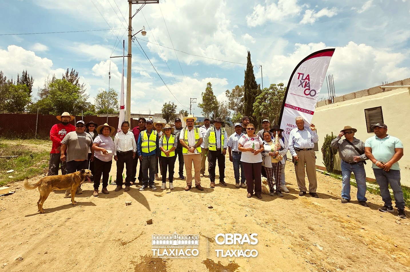 ARRANCA CONSTRUCCIÓN DE PAVIMENTACIÓN CON CONCRETO HIDRÁULICO EN LA CALLE PLATA DE LA FUNDIDORA